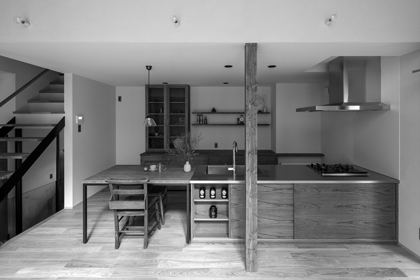 ネコと器と暮らす家