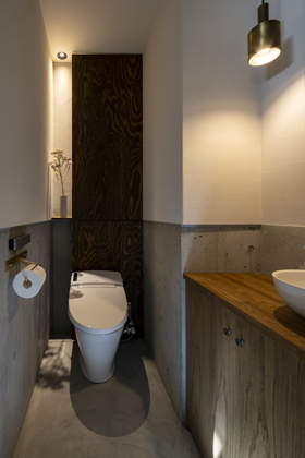 ネコと器と暮らす家