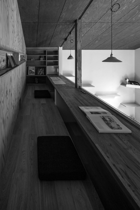 ネコと器と暮らす家